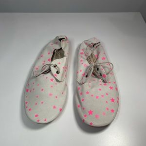 BRAND NEW Anniel Soft Suede Lace Up Flats